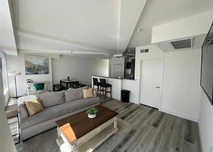 2Bedroom 2Bath - Art District