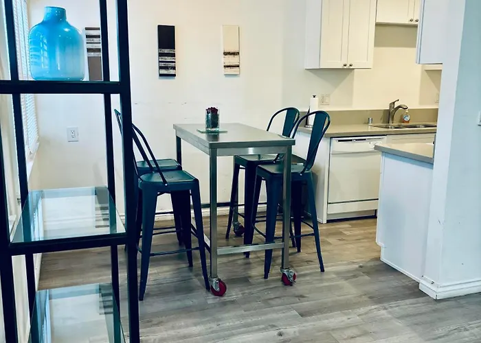 Century City Condo By Westfields