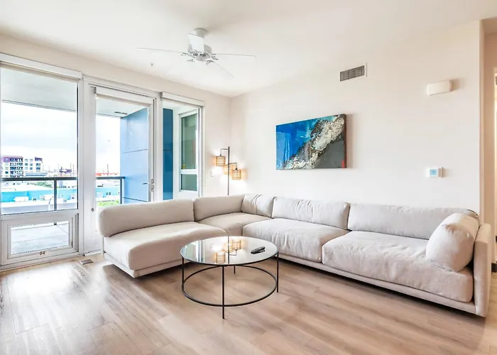 New 2Br Weho Luxury Apartment D