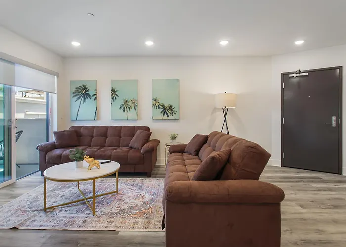 Beverly Hills 2Bd 2Ba With Free Parking