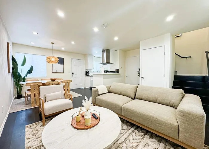 Bohemian Dream- 2Br, Retreat Near Hollywood -Br6