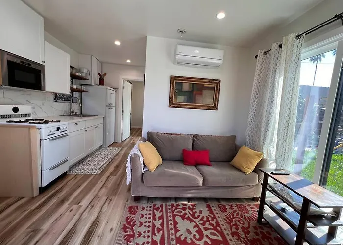 Lovely Little Cottage Close To Forum,Sofi,Lax