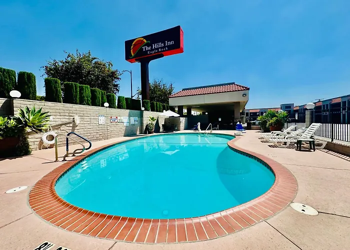 The Hills Inn Eagle Rock - Near Old Town Pasadena