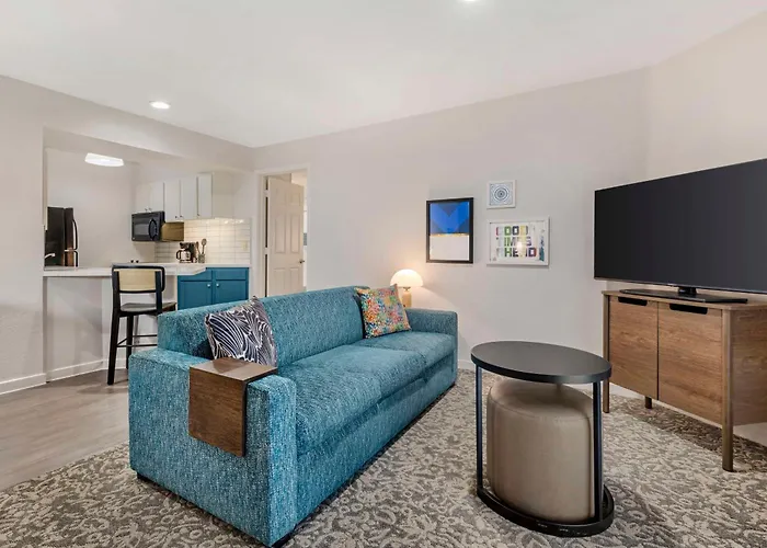 Sonesta Es Suites Chatsworth