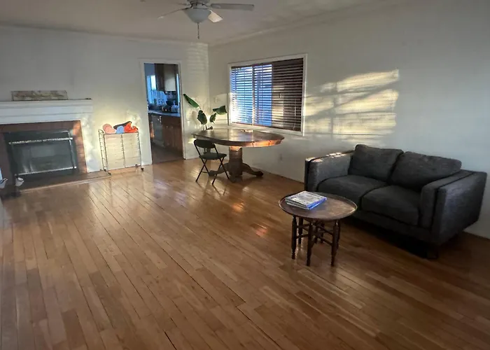 The Ardmore Home Share