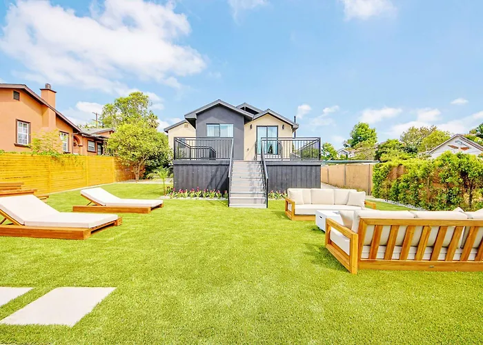 Modern Villa W Jacuzzi Sauna&Garden