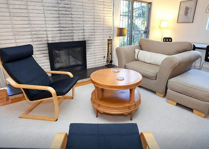 Silver Lake Suite