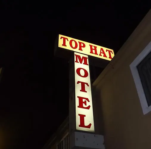 Top Hat Motel