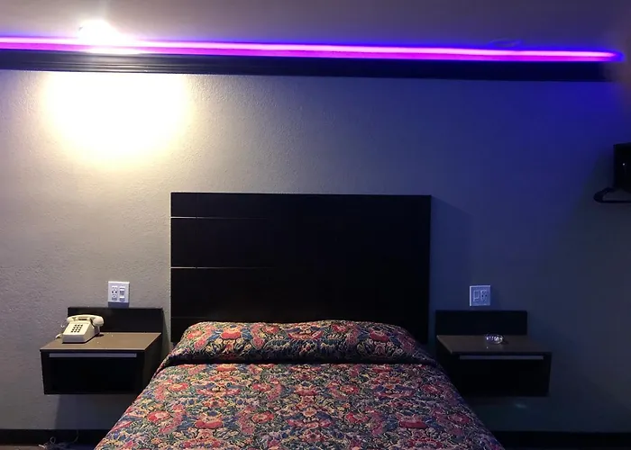 Parlour Motel