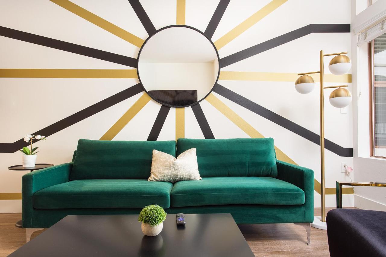 Westwood Luxury Suites Aparthotel