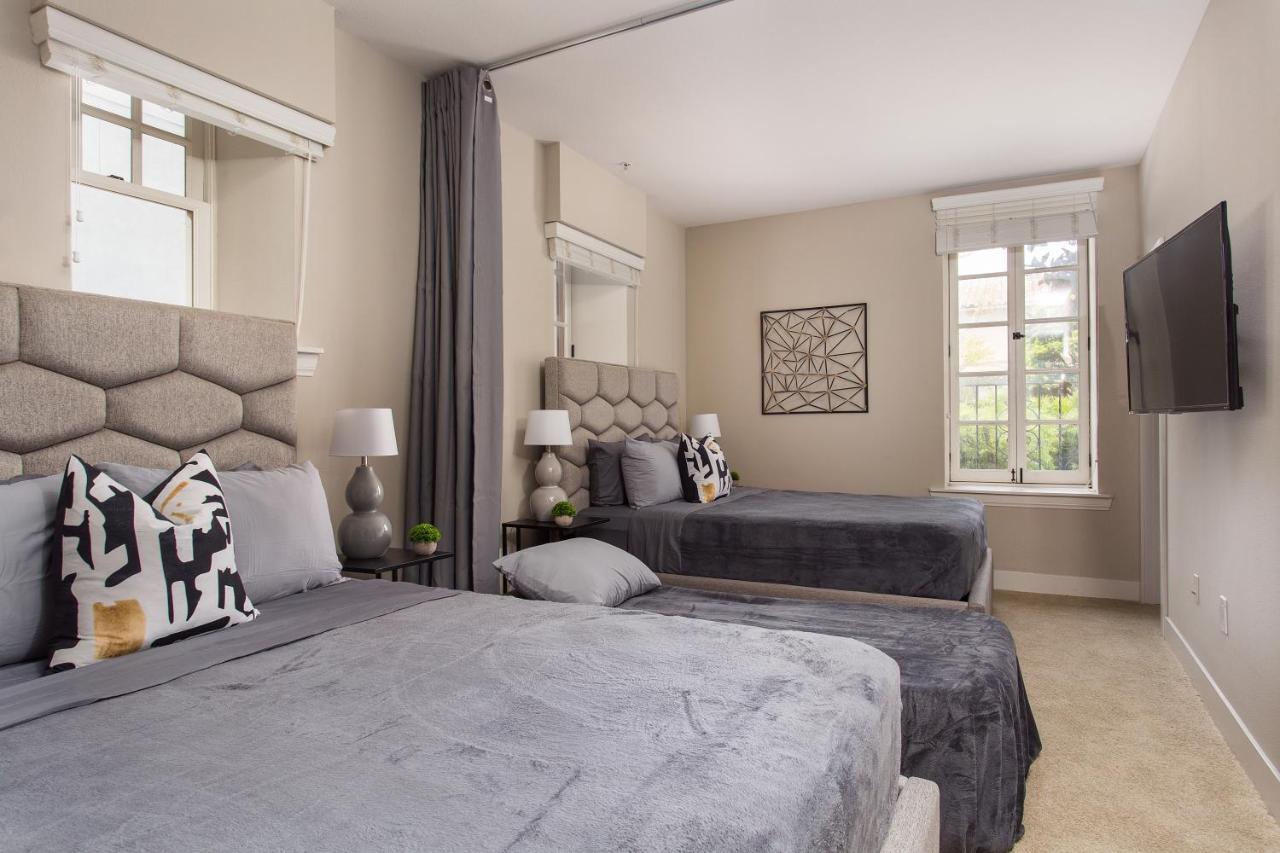 Westwood Luxury Suites *