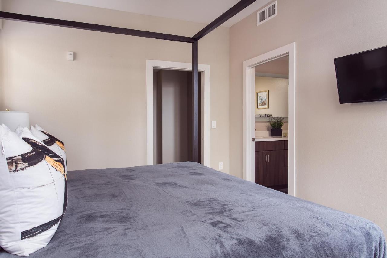 Aparthotel Westwood Luxury Suites *