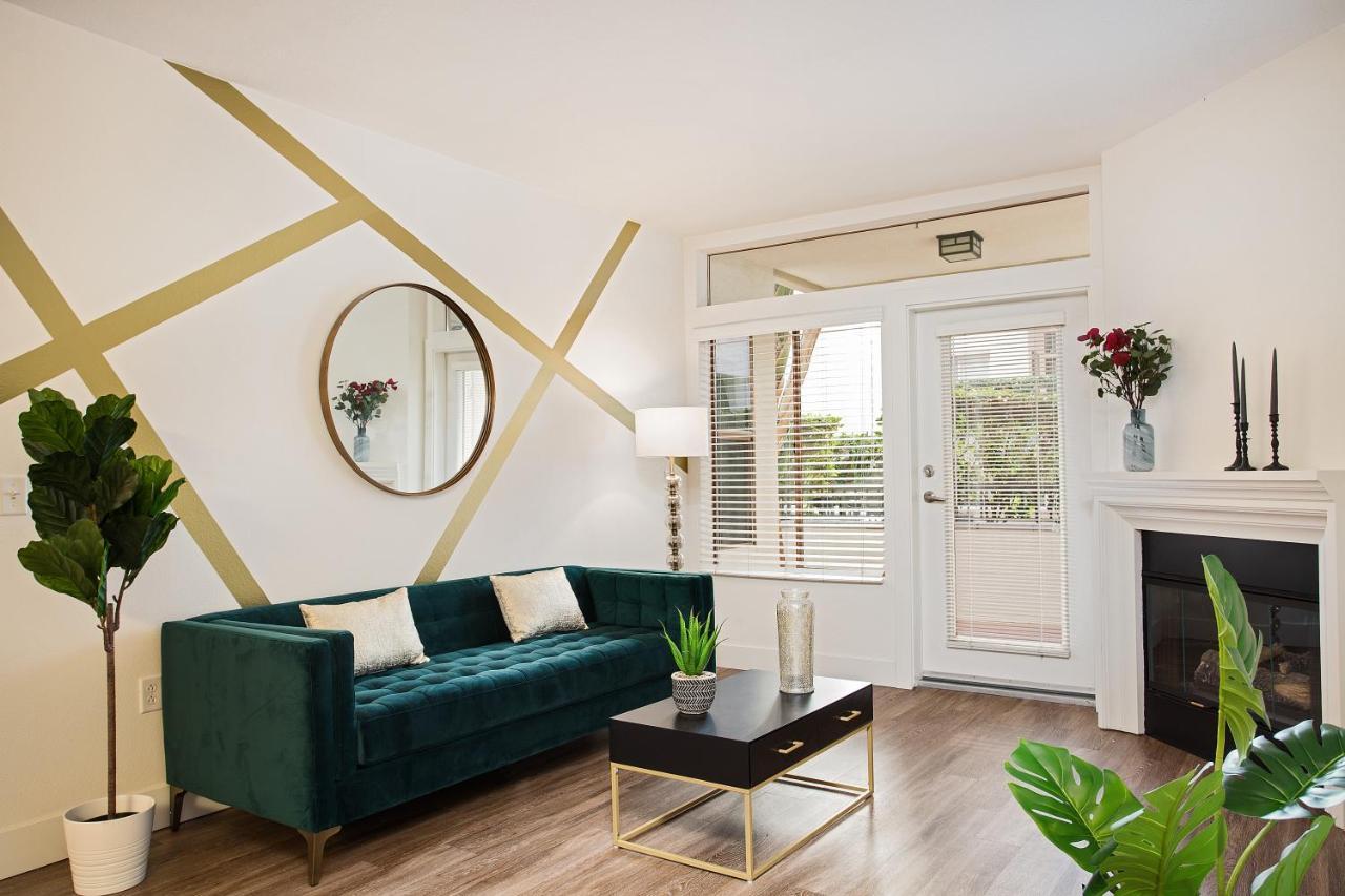 Westwood Luxury Suites Aparthotel *