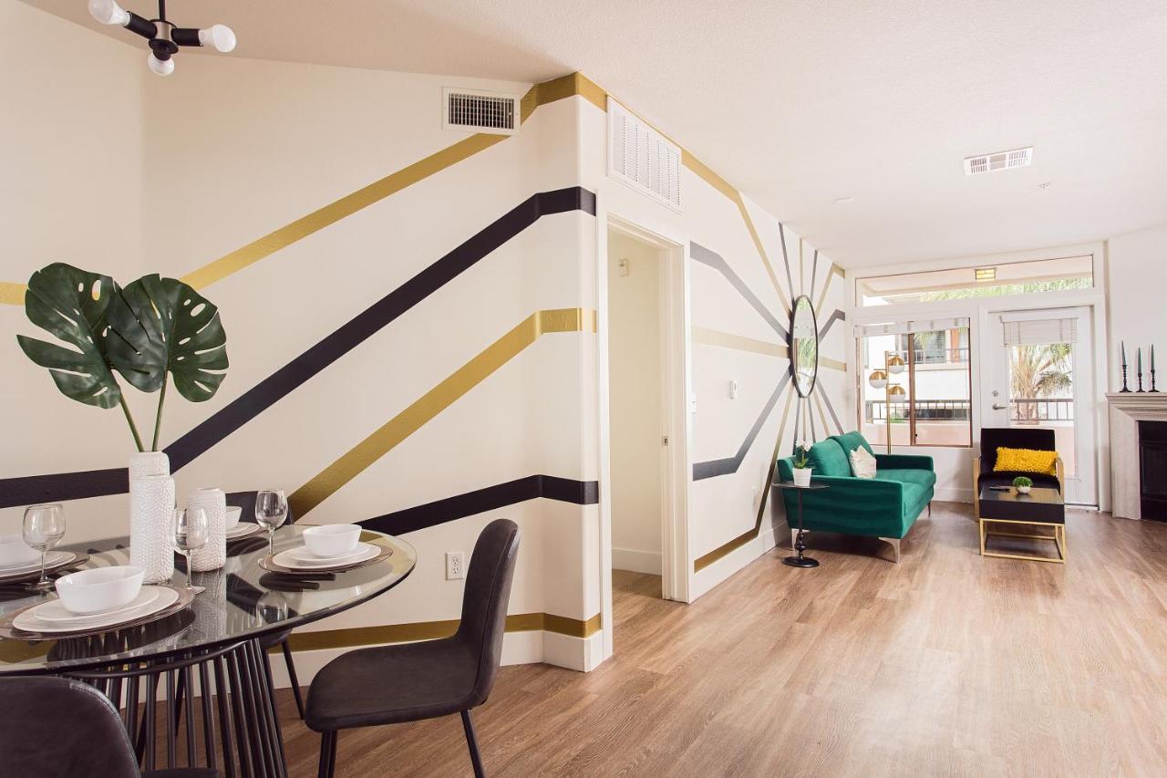 Westwood Luxury Suites *