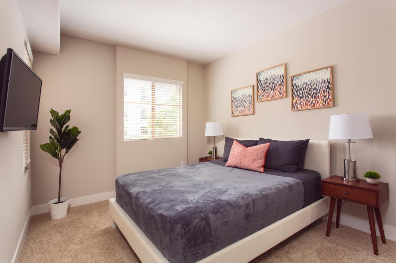 Westwood Luxury Suites Los Angeles