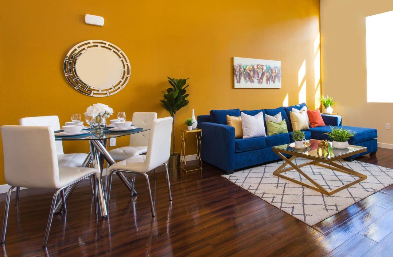 Hollywood Ultimate Suites Aparthotel
