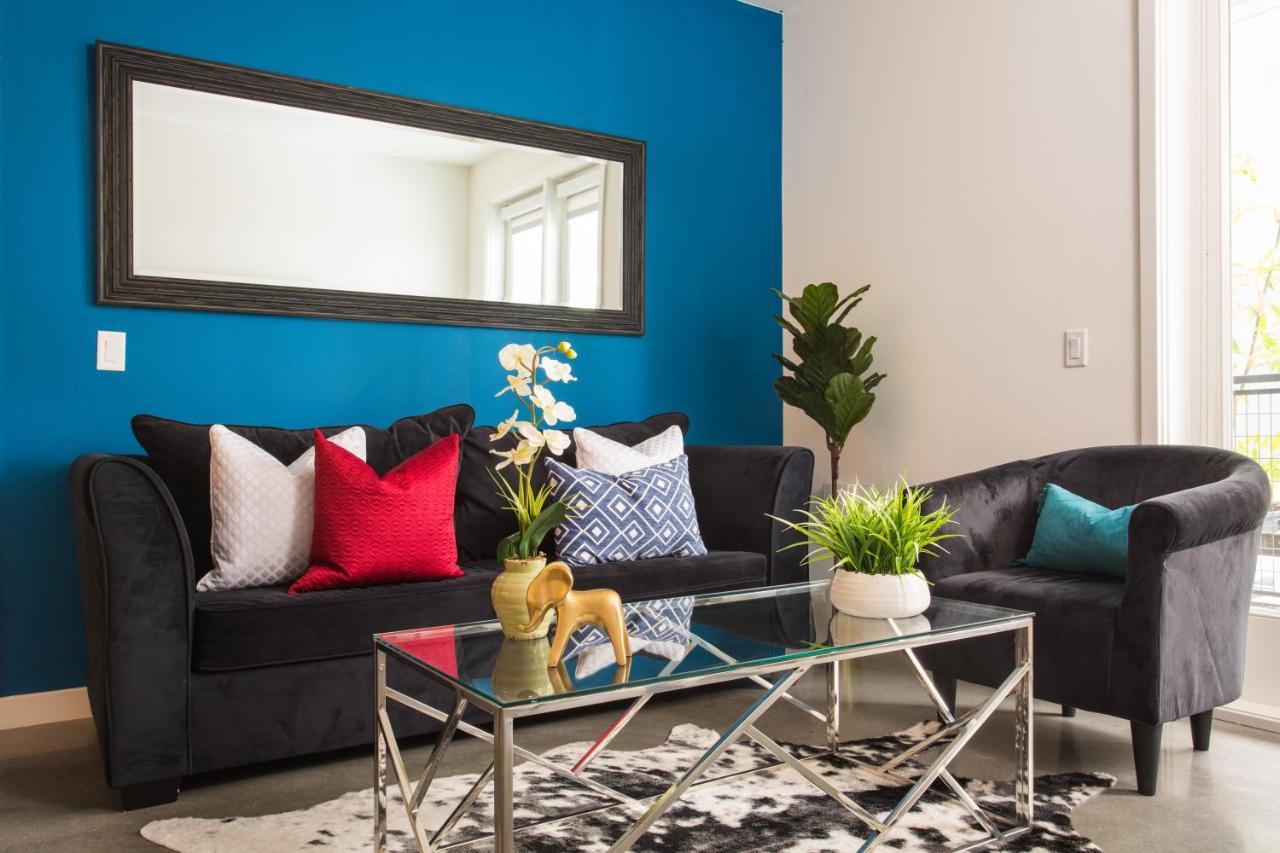 Aparthotel Downtown La Luxury Suites