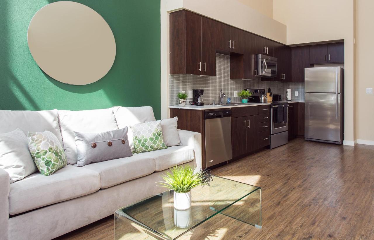 Downtown La Luxury Suites