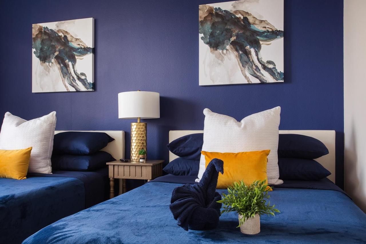 Hollywood Ultimate Suites * Los Angeles
