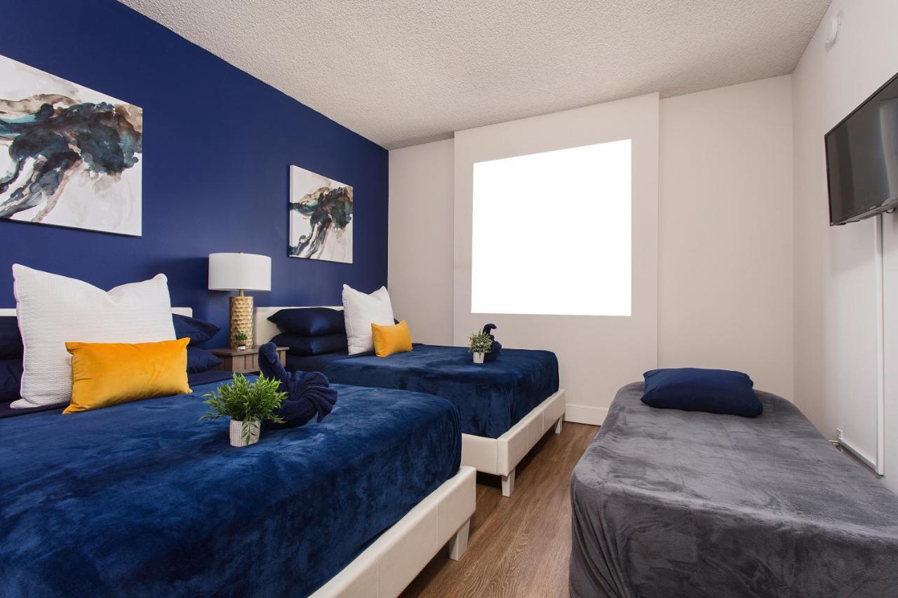 Hollywood Ultimate Suites Aparthotel