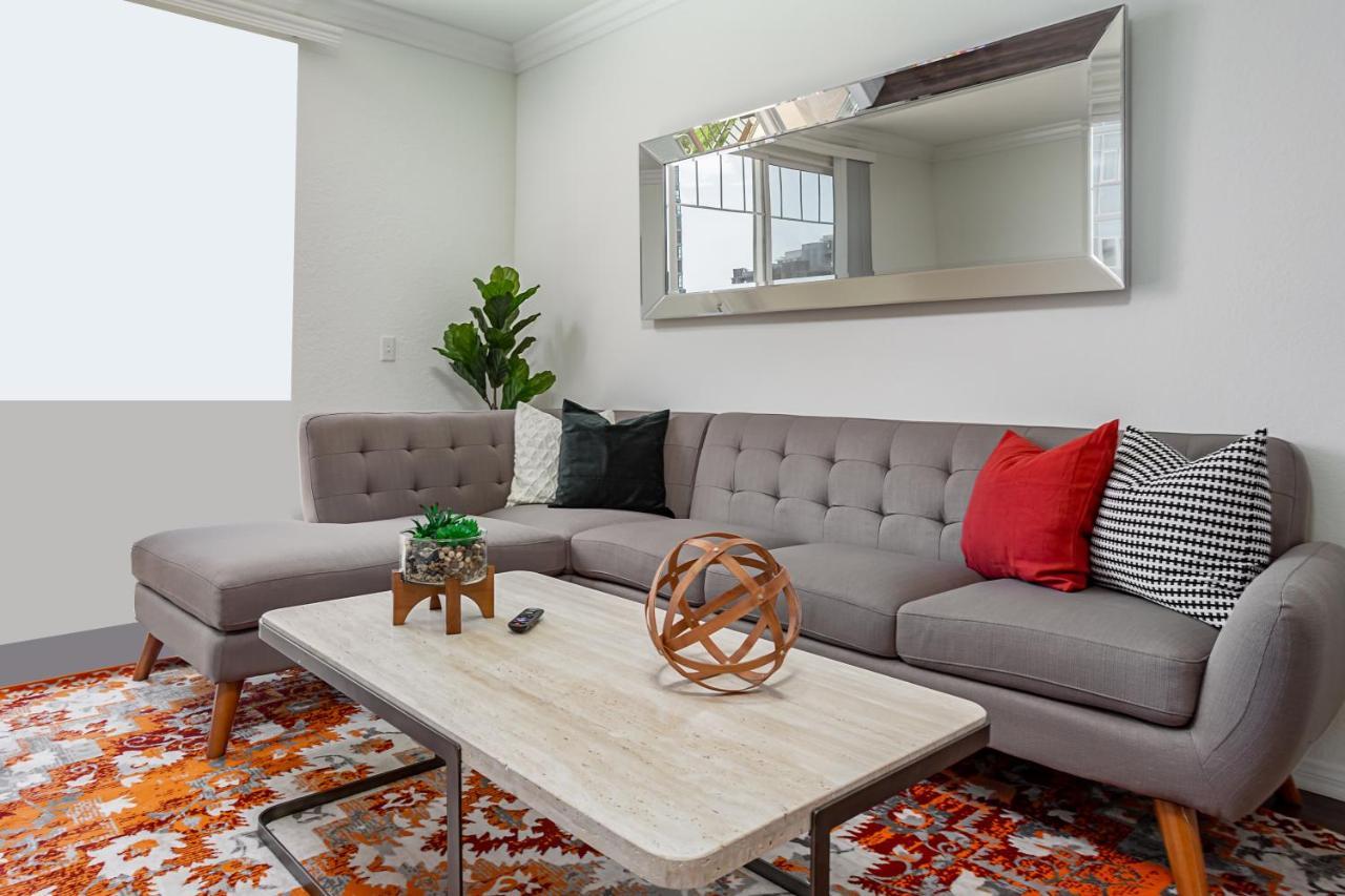 Aparthotel Hollywood Ultimate Suites Los Angeles