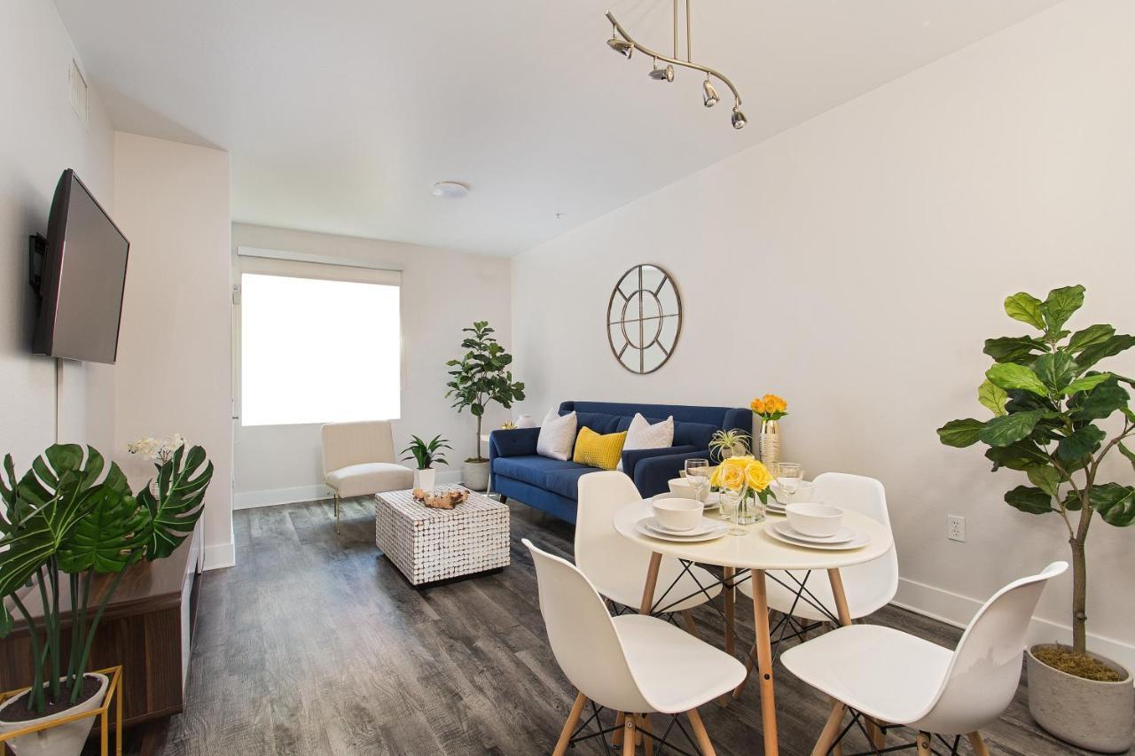 Aparthotel Hollywood Ultimate Suites