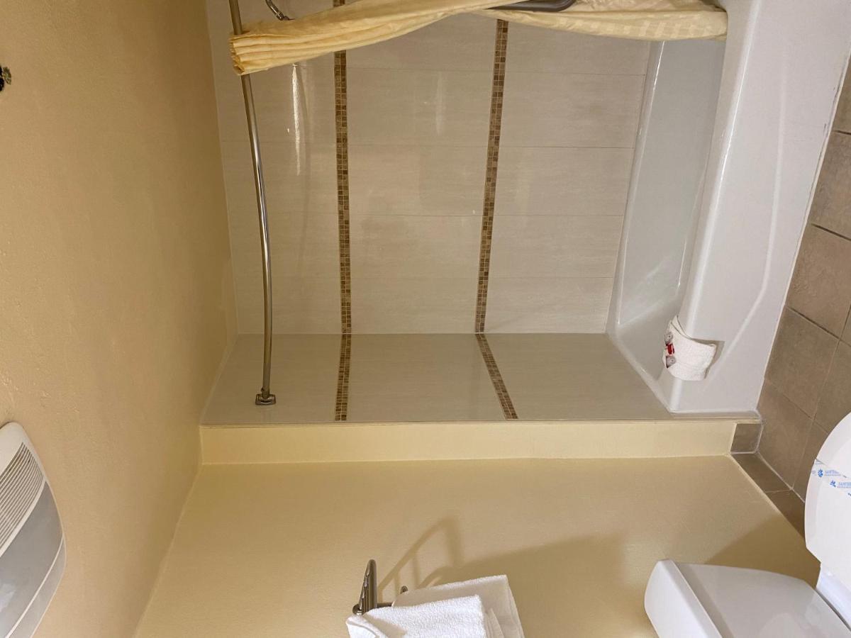 Hotel Travelodge By Wyndham Chatsworth
