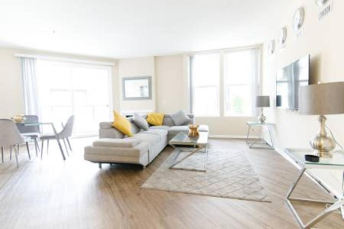 Oak Management Mdr Apartment *