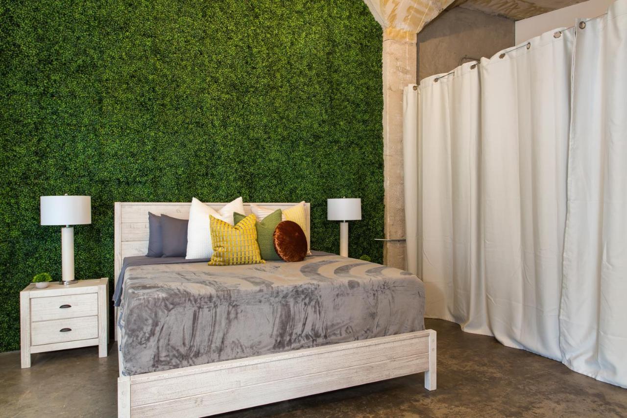 Aparthotel Hollywood Luxury Lofts