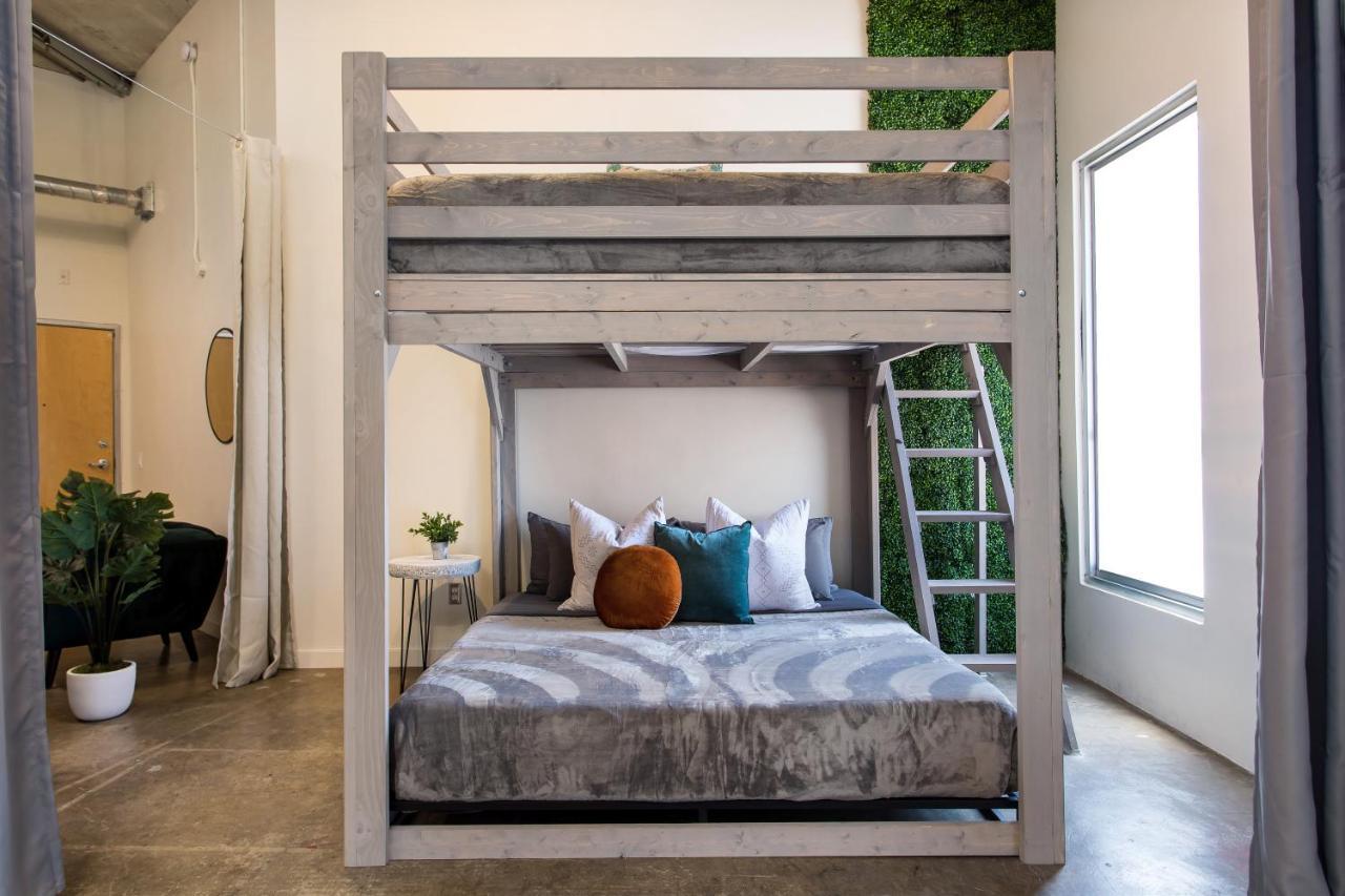 Hollywood Luxury Lofts Aparthotel
