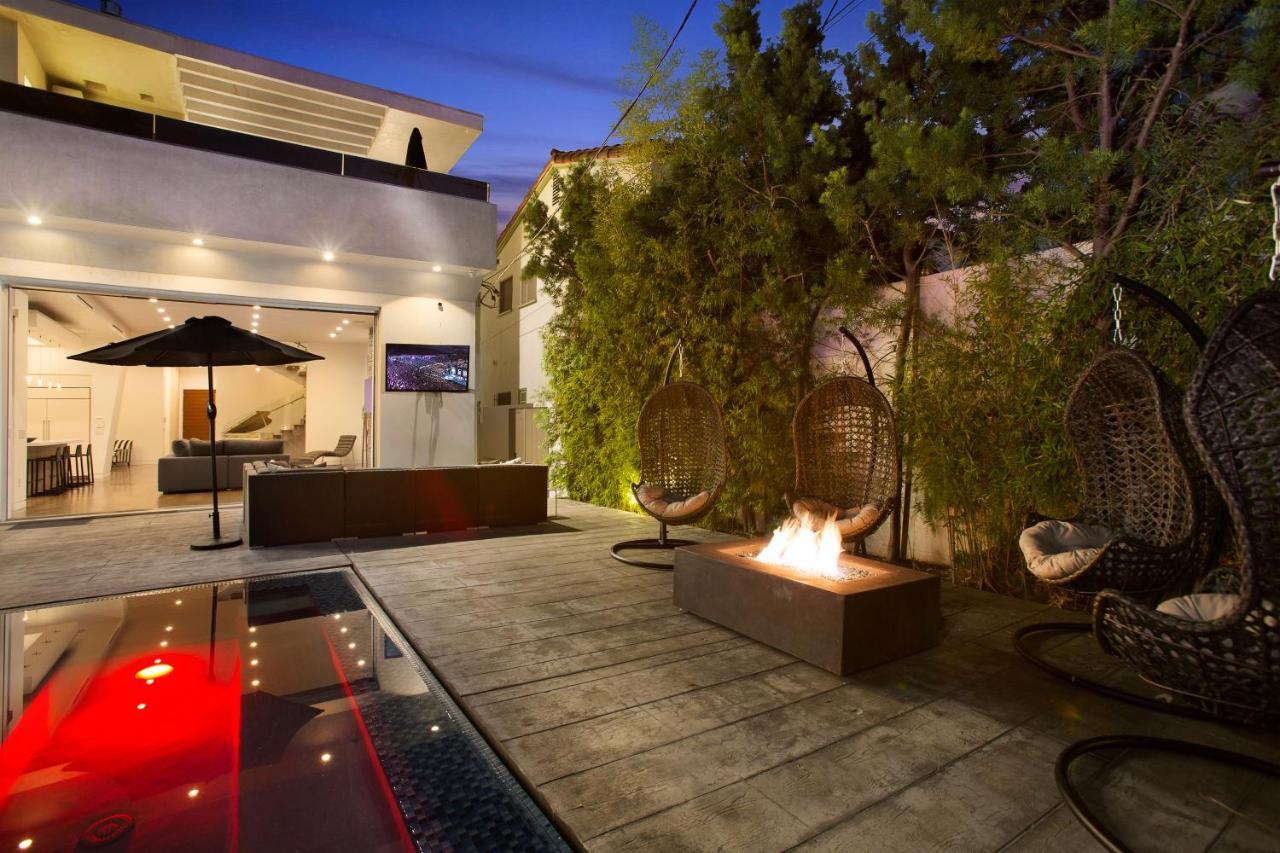 G Los Angeles