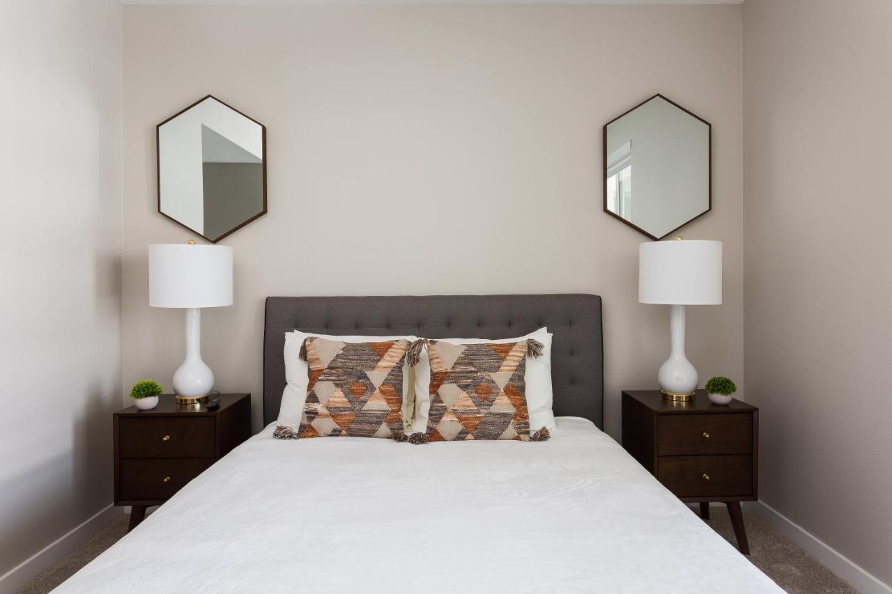 La Premium Suites Aparthotel Los Angeles