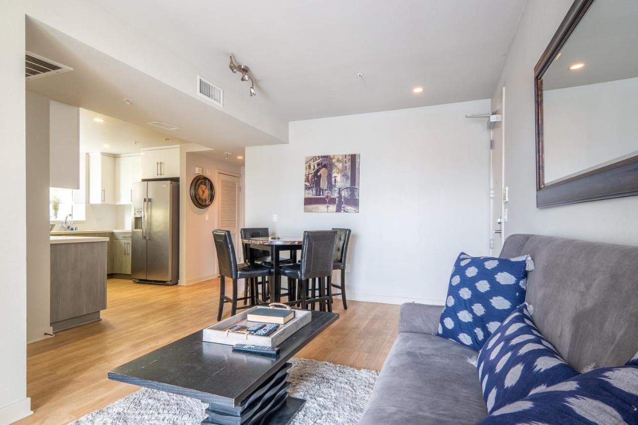 Business Traveler - Downtown Santa Monica *