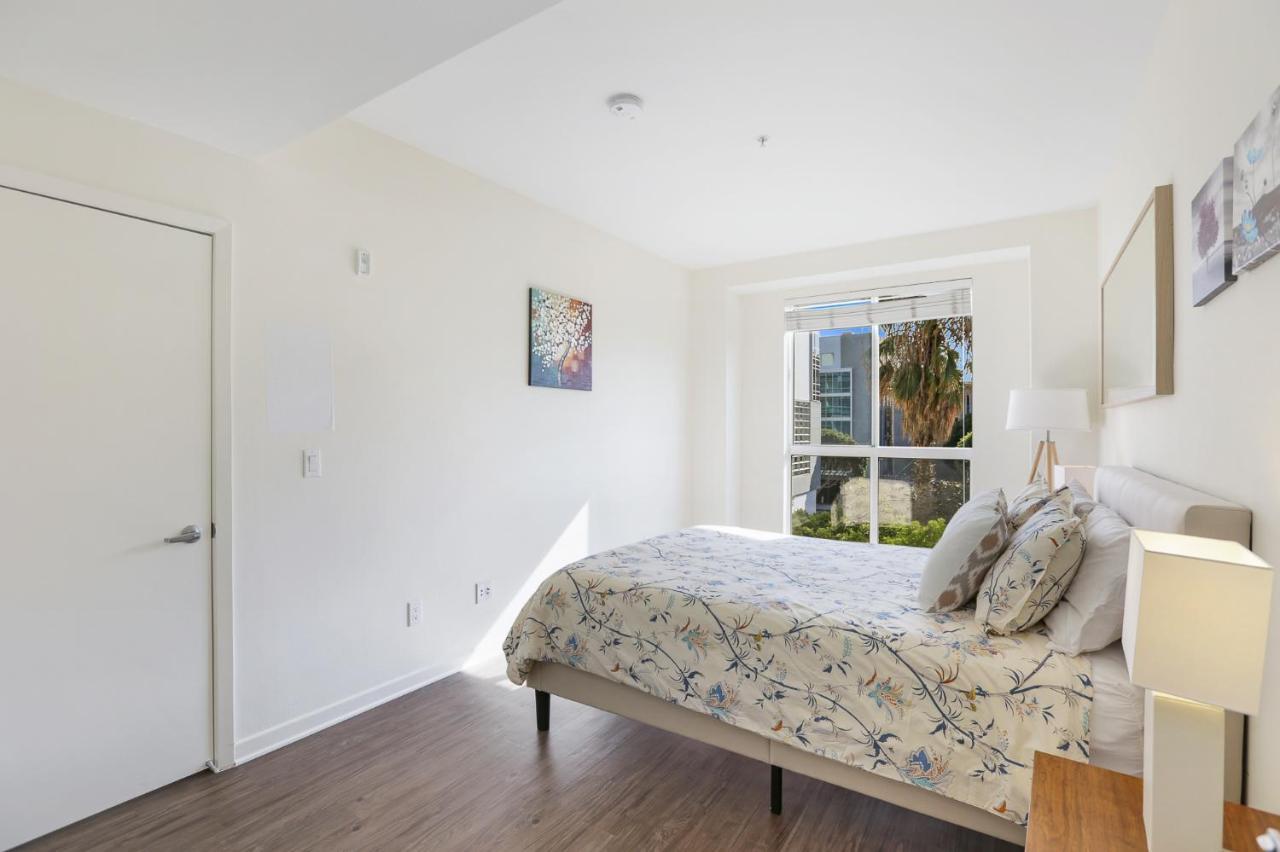 Apartment Beautiful 2bd 2bt In Amazing Location