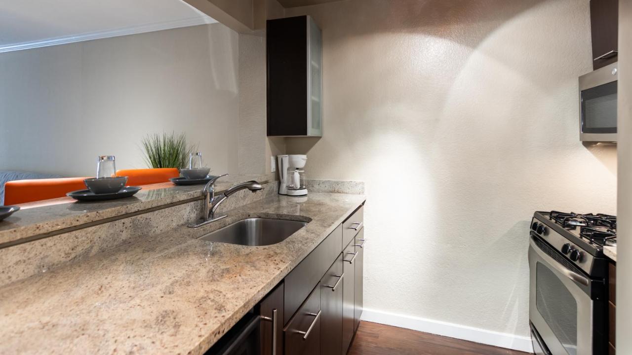 Integrity - Real Hollywood Experience Aparthotel Los Angeles