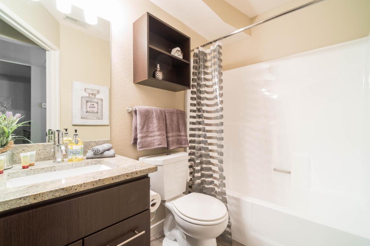 Integrity - Real Hollywood Experience Aparthotel