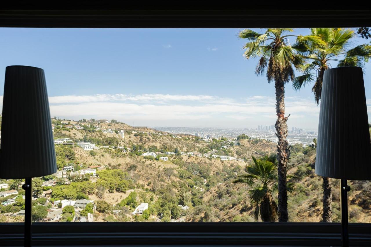 Hollywood Hills Jetliner Views At 1080 Hollywood * Los Angeles