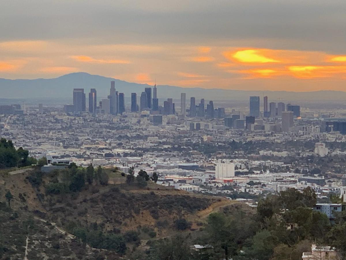 Apartamento Hollywood Hills Jetliner Views At 1080 Hollywood
