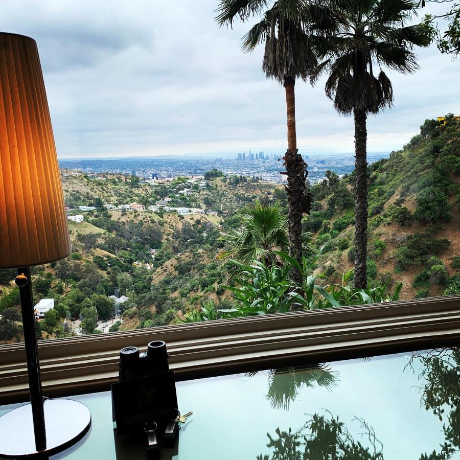 Hollywood Hills Jetliner Views At 1080 Hollywood Apartamento