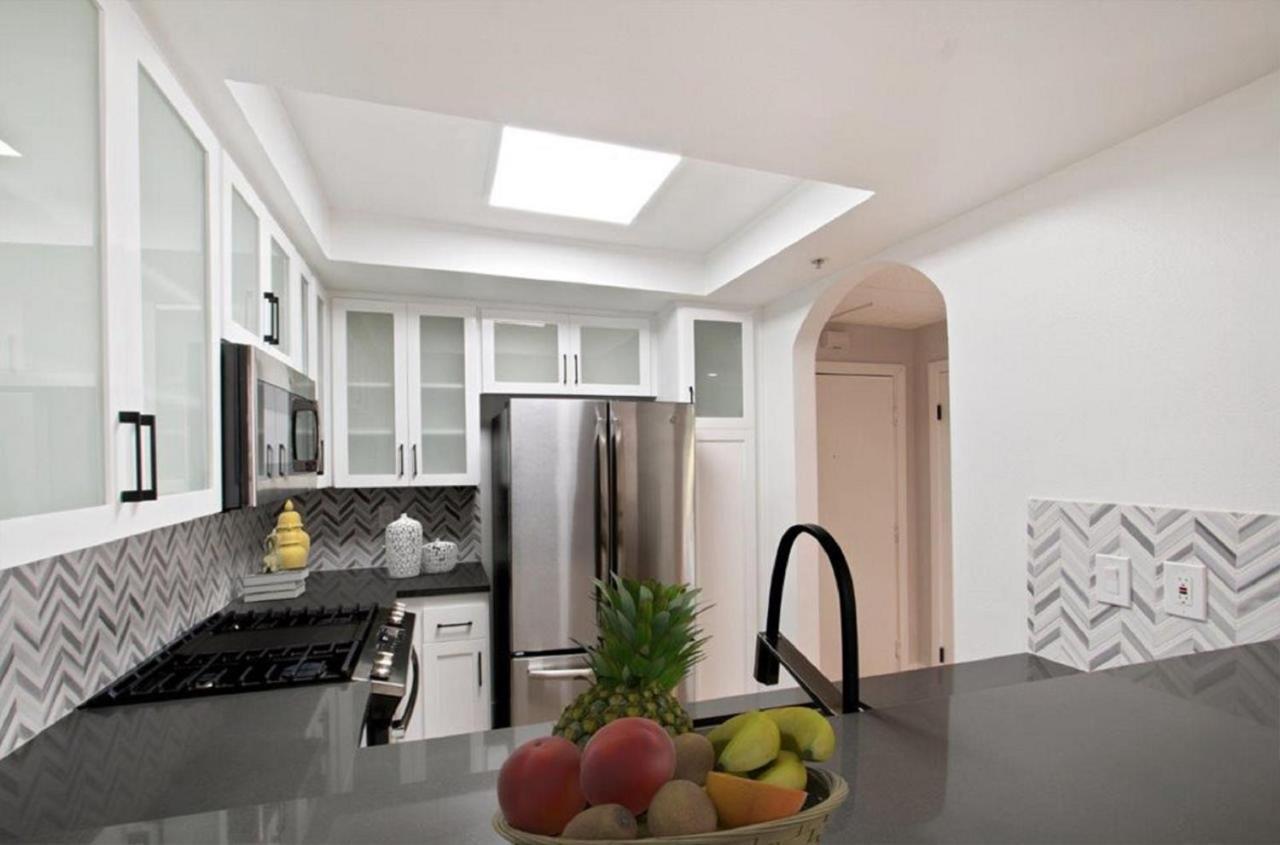 Luxury West Hollywood By Barsala Aparthotel *