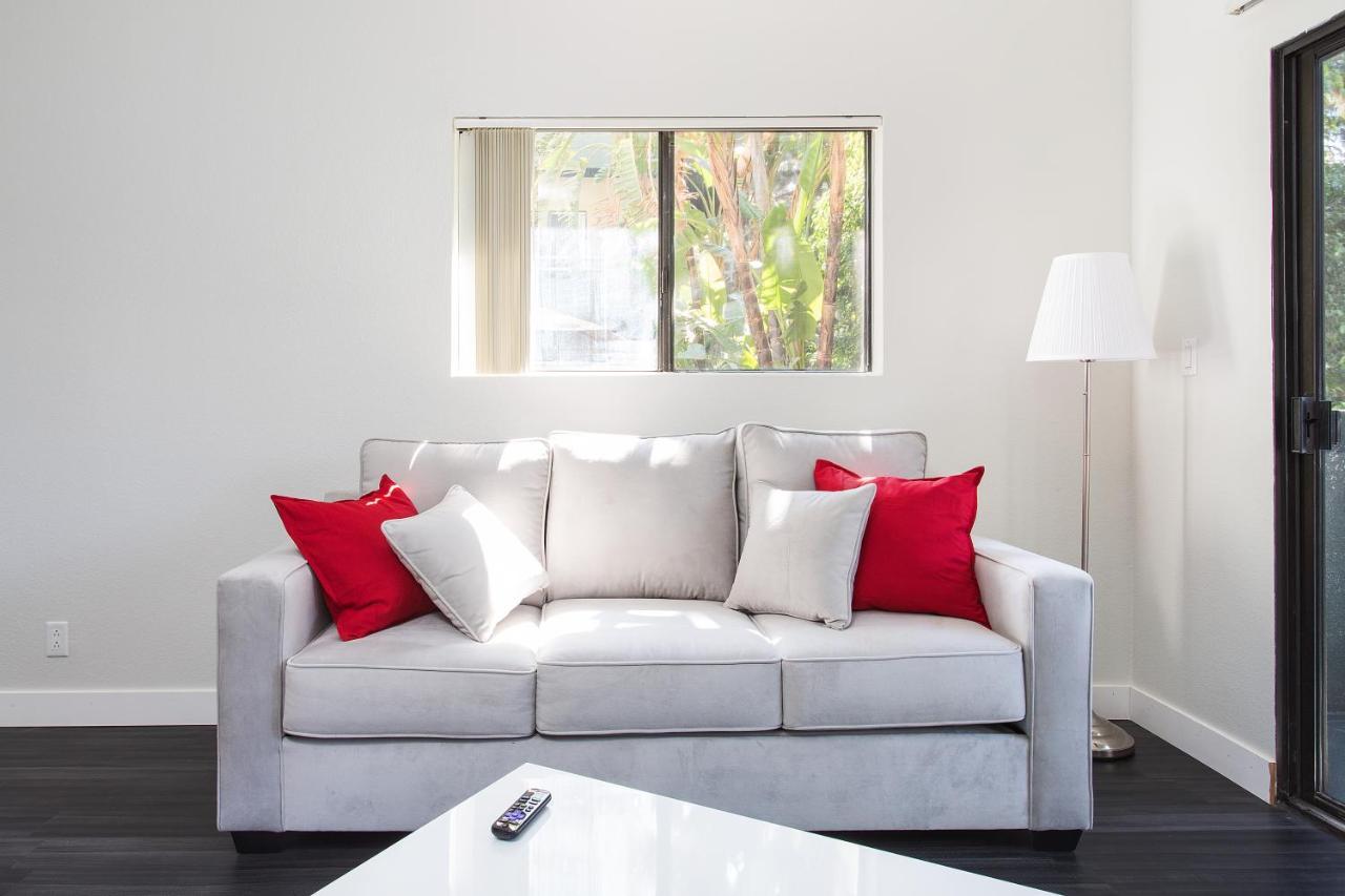 Aparthotel Hollywood Stay *