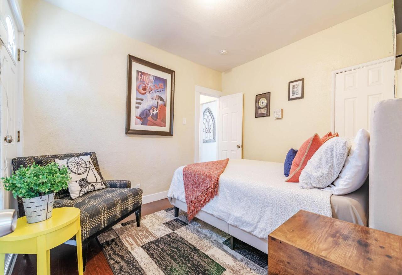 Holiday home Beautifully Decorated Leimert Park Close To Usc And Lax Los Angeles