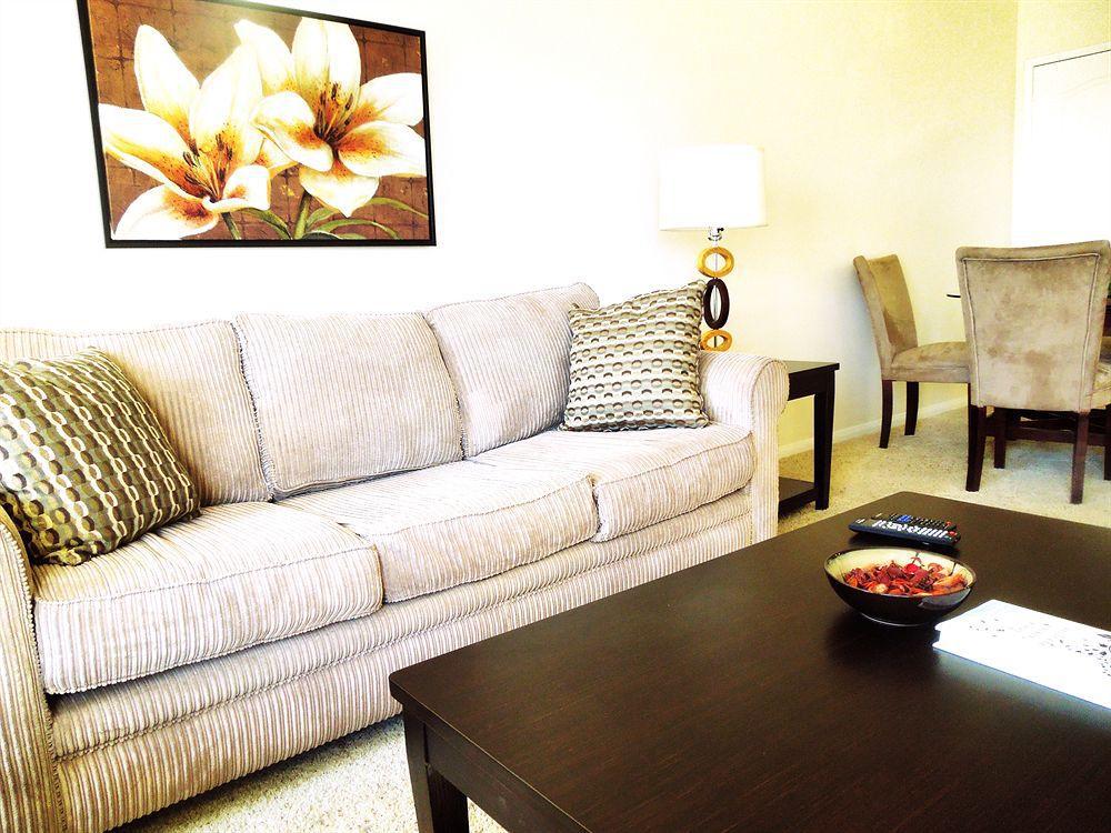 Sunshine At The Piero Apartment Los Angeles