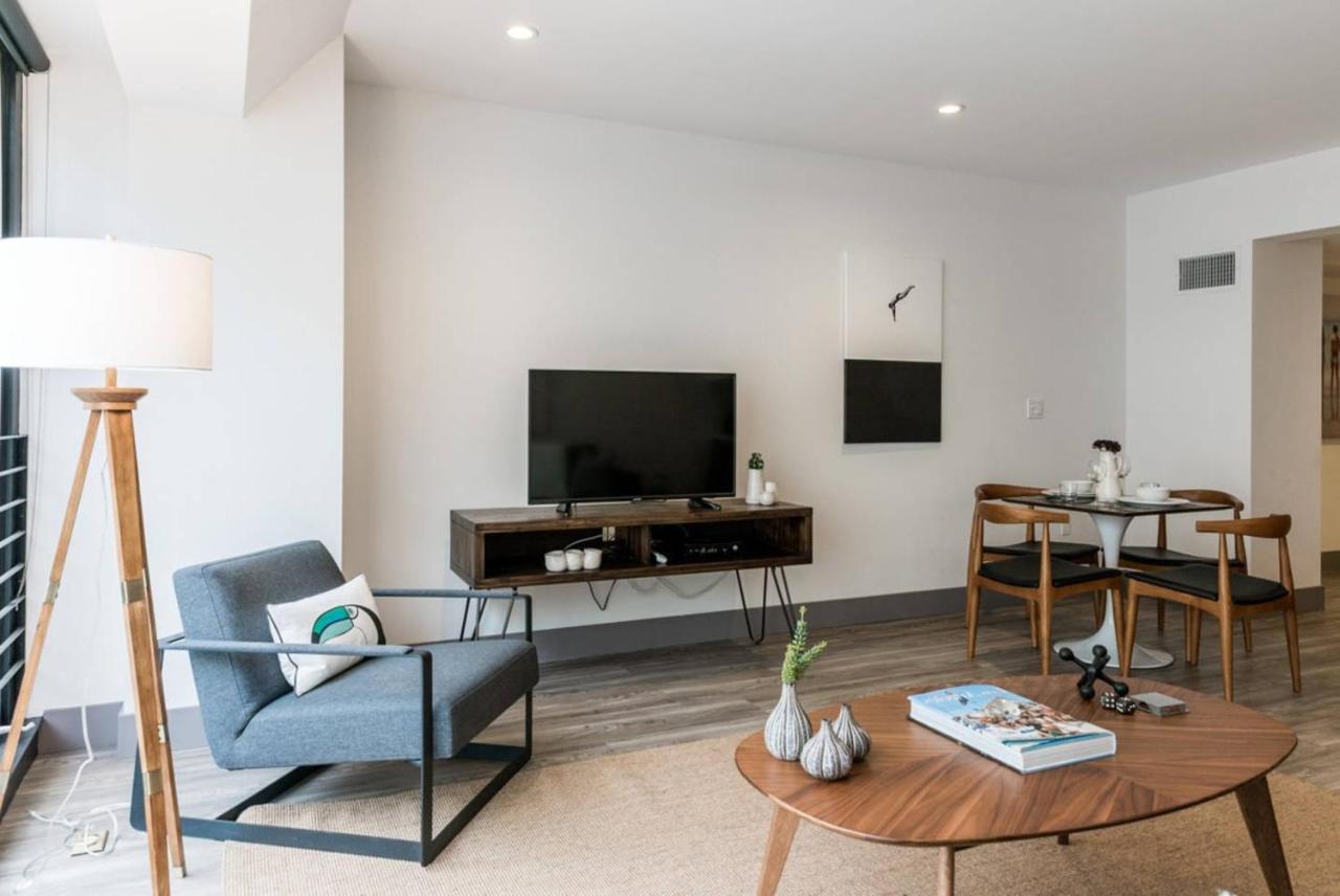 Modern & Spacious 2-bedroom Dtla Los Angeles