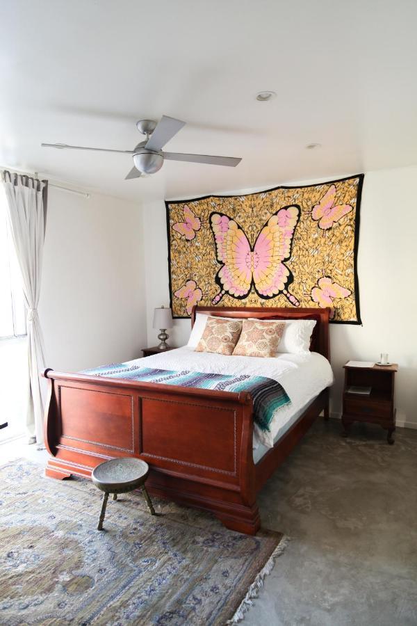 Ocean Front Vortex Female Private Free Bikes Hostel *