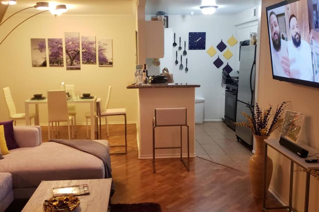 Lovely 2 Bedroom Near The Heart Of Hollywood Apartamento *