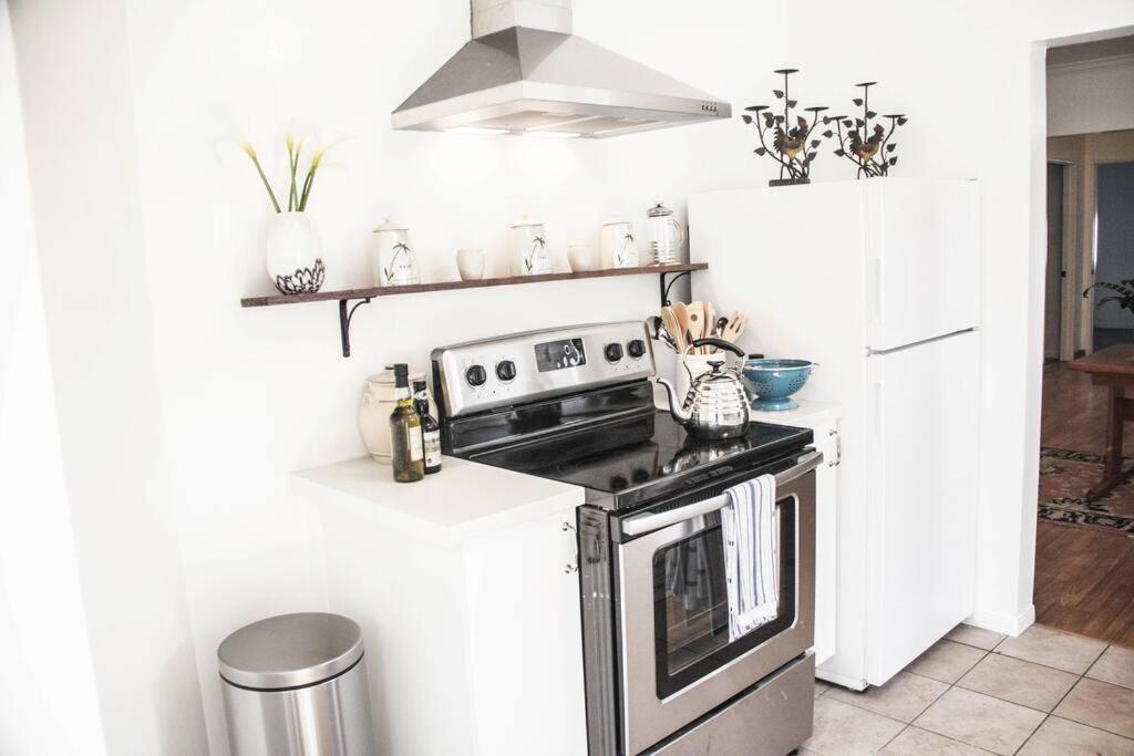 3 Bed 2 Bath House Near Lax Forum Sofi Stadium * Los Angeles