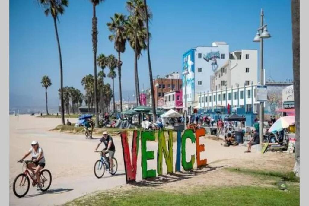 Apartamento Lovely 2 Bedroom Near The Heart Of Hollywood *