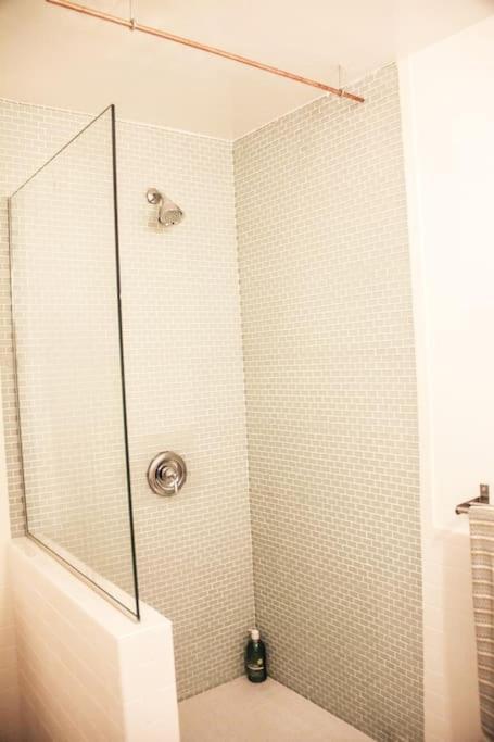 3 Bed 2 Bath House Near Lax Forum Sofi Stadium Holiday home Los Angeles