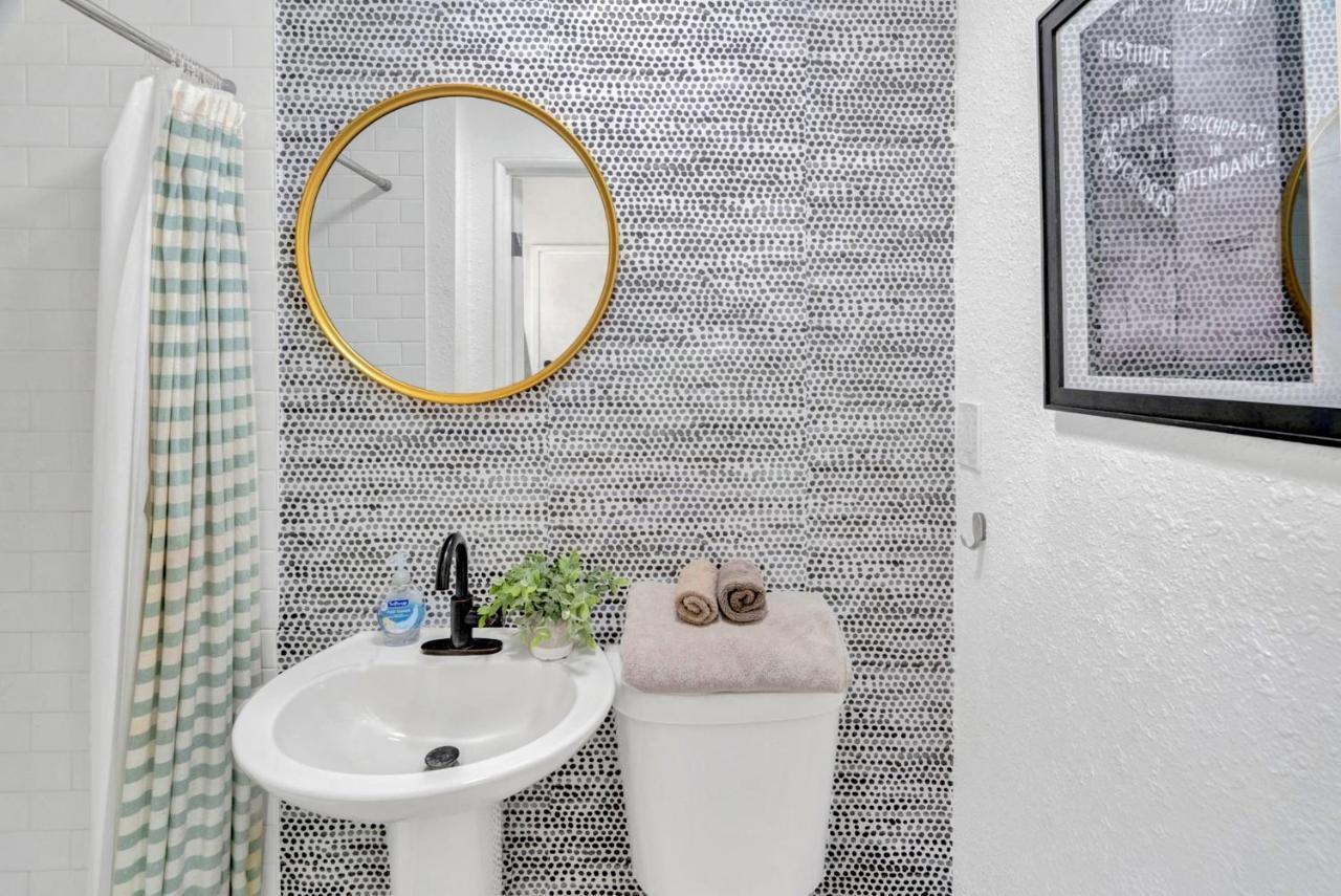 Charming Spanish Mid-century Gem Near Lax/beaches Casa de férias Los Angeles